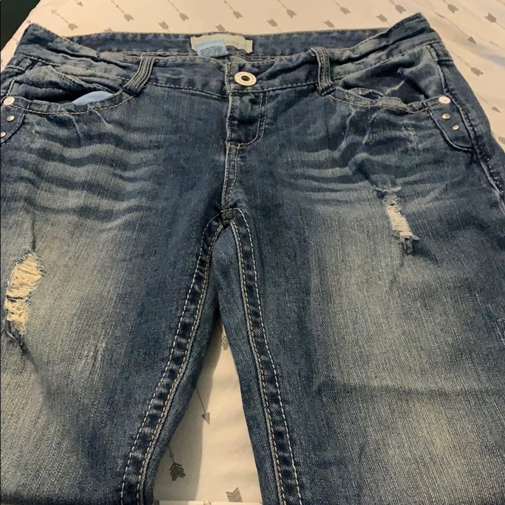 Maurices capris